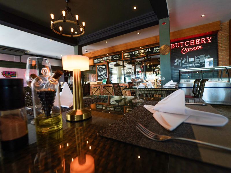 Ciao Resturant Food Restaurant Corner